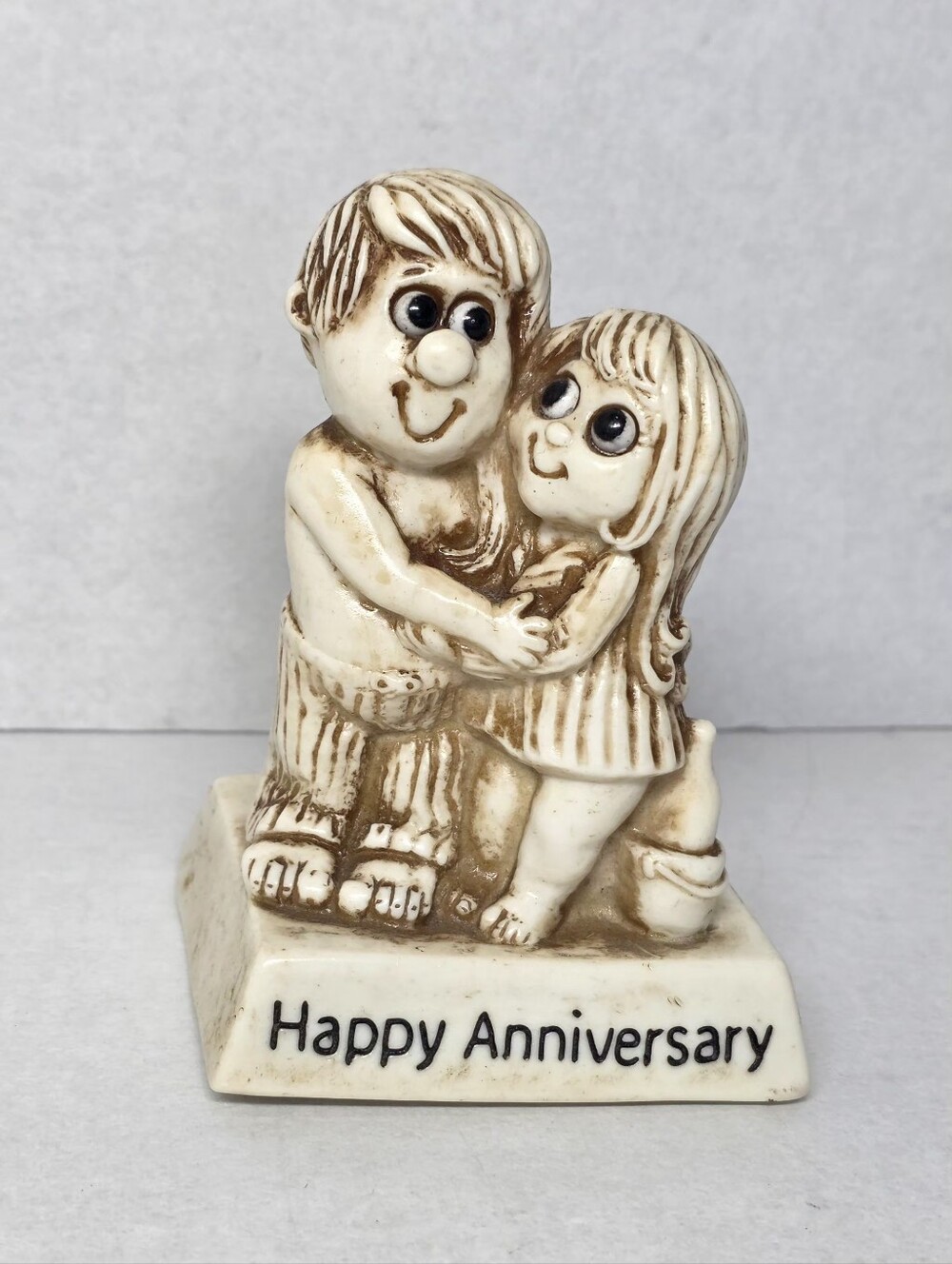 Vintage 1970's Happy Anniversary Figurine Russ Berrie & Co. Sillysculpt #9224